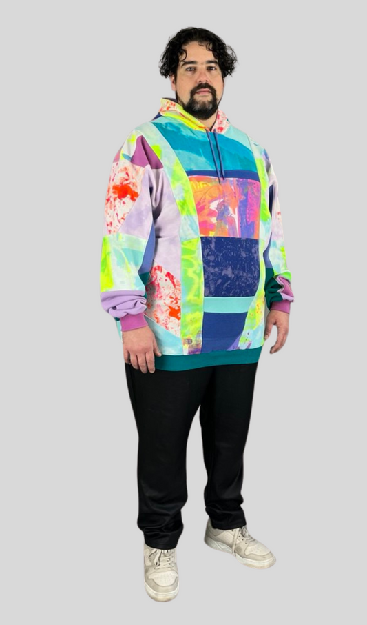 Everyone´s Hoodie shark paint